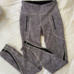 Lululemon leggings!
